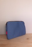 Cartera y funda de ordenador jacquard azul